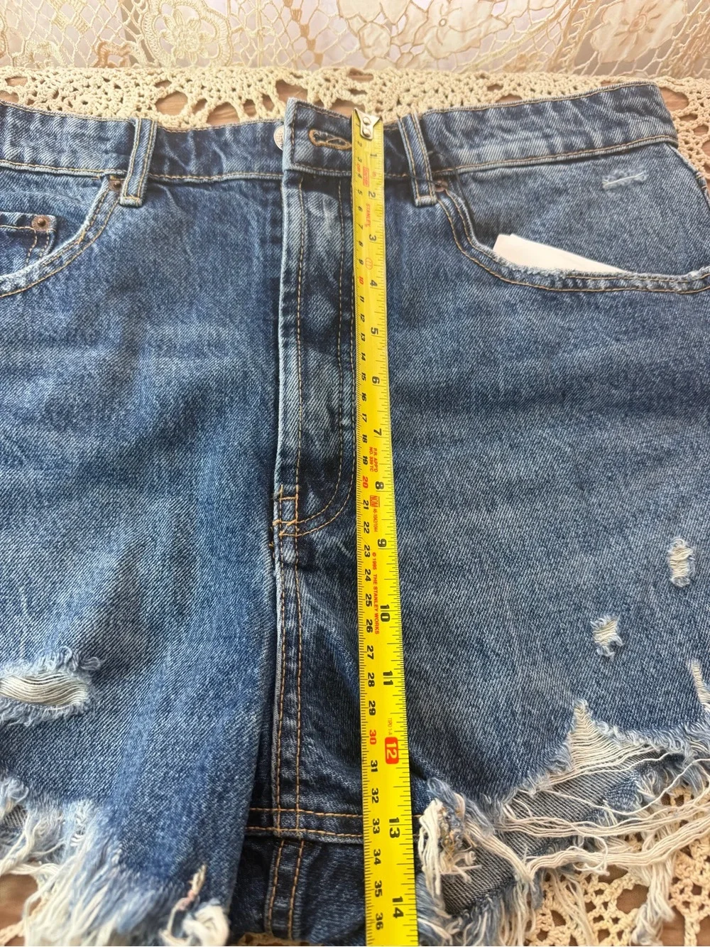 Zara Blue Distressed High-Rise Denim Shorts size 12 - Picture 8 of 8